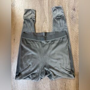 SKIMS Olive Green Soft Lounge Leggings